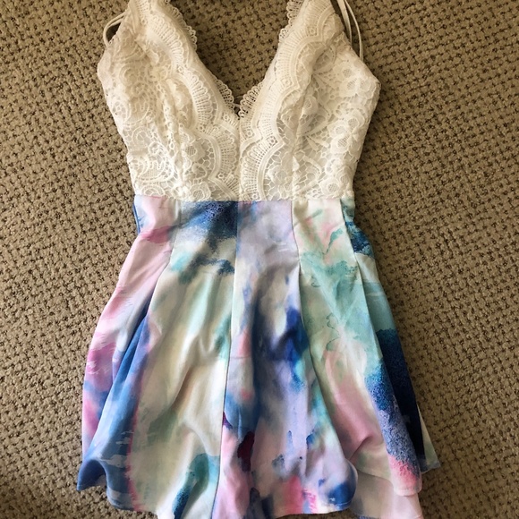 LF Stores Romper - Picture 1 of 1
